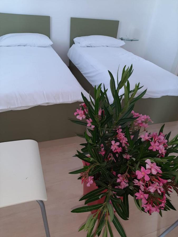 B&B Casa Lilla Verzuolo ภายนอก รูปภาพ