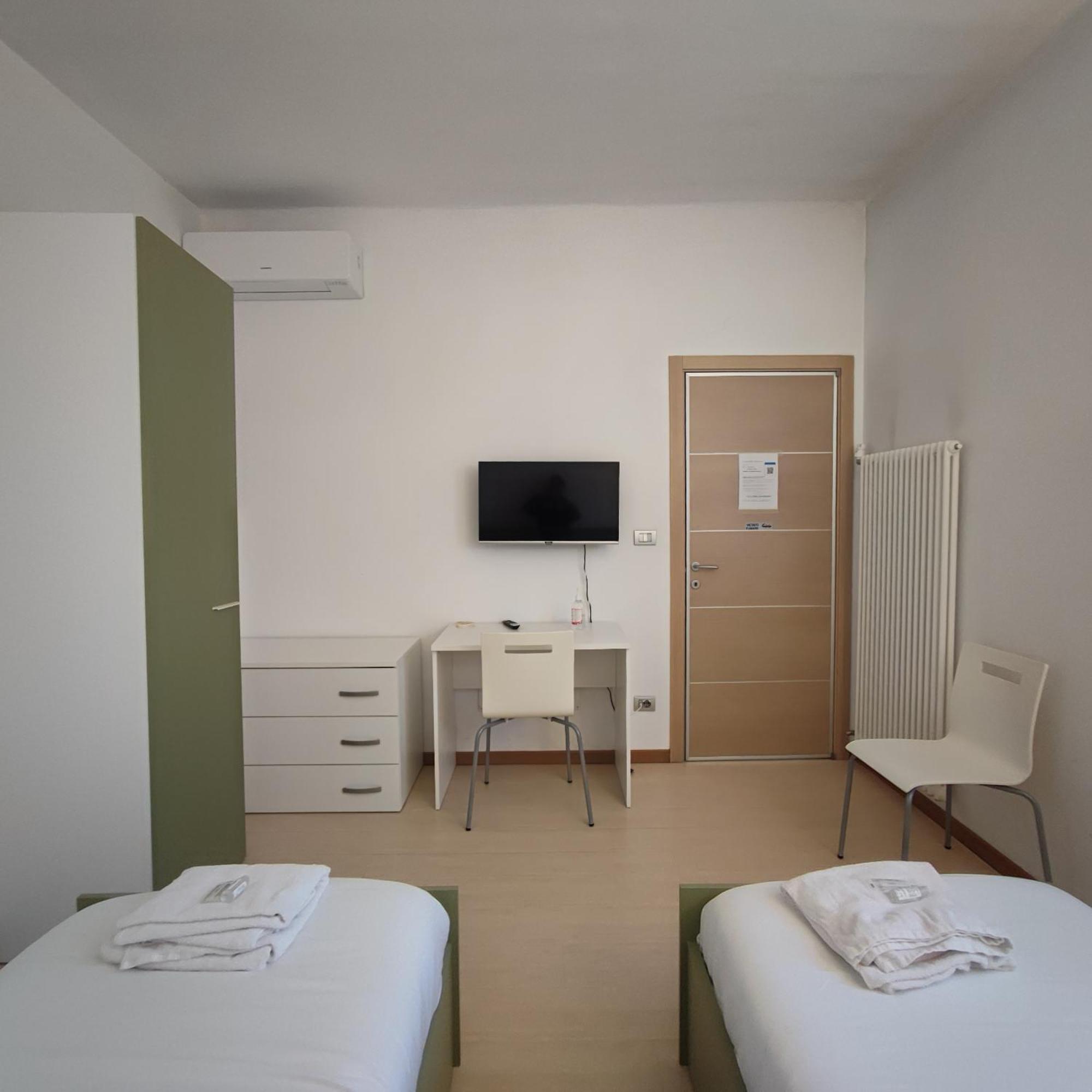 B&B Casa Lilla Verzuolo ภายนอก รูปภาพ